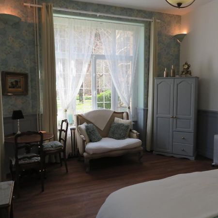 Chambres D'Hotes Chateau De Viviez Esterno foto